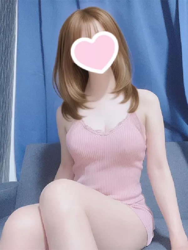 芹沢　かれん(25)