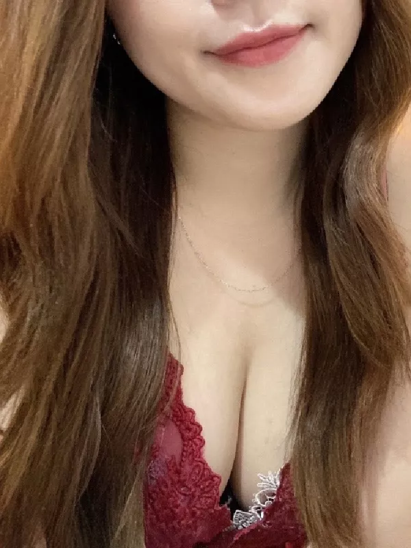 高坂　あやめ(34)