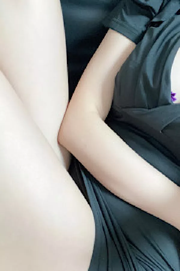 月島 あおば(25)