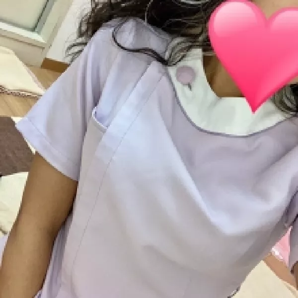 紫野 れいな(26)