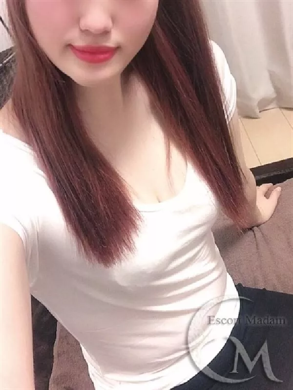 中島 かれん(24)