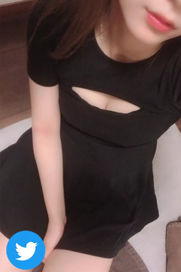 綾乃　すみれ(24)