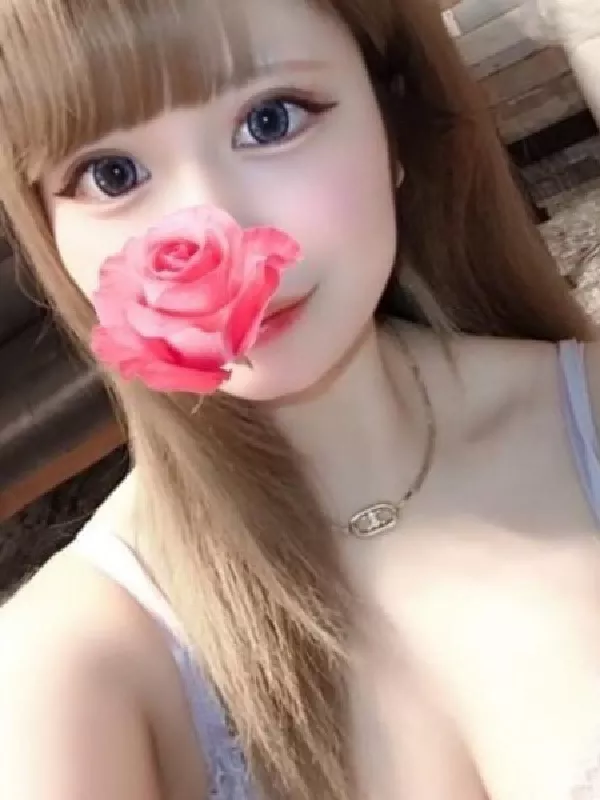 愛川さん(22)